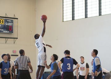 USS Sterett plays Dae Jo Yeong during RIMPAC 2018 Basketball Tournament