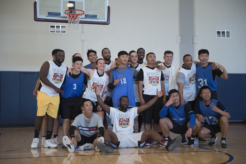 USS Sterett plays Dae Jo Yeong during RIMPAC 2018 Basketball Tournament