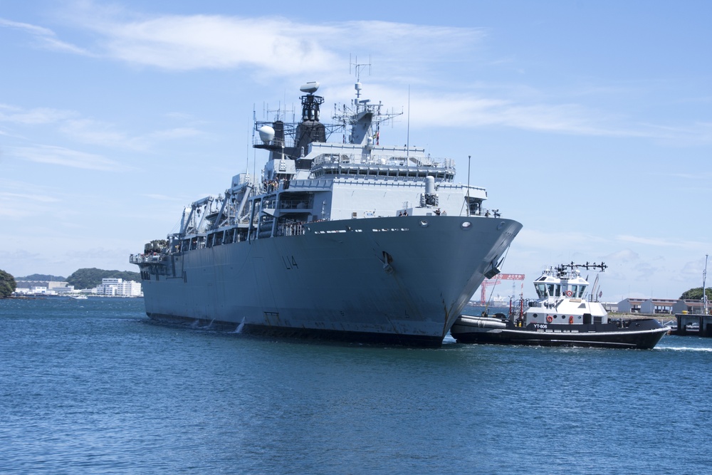 HMS Albion Arrives in Yokosuka