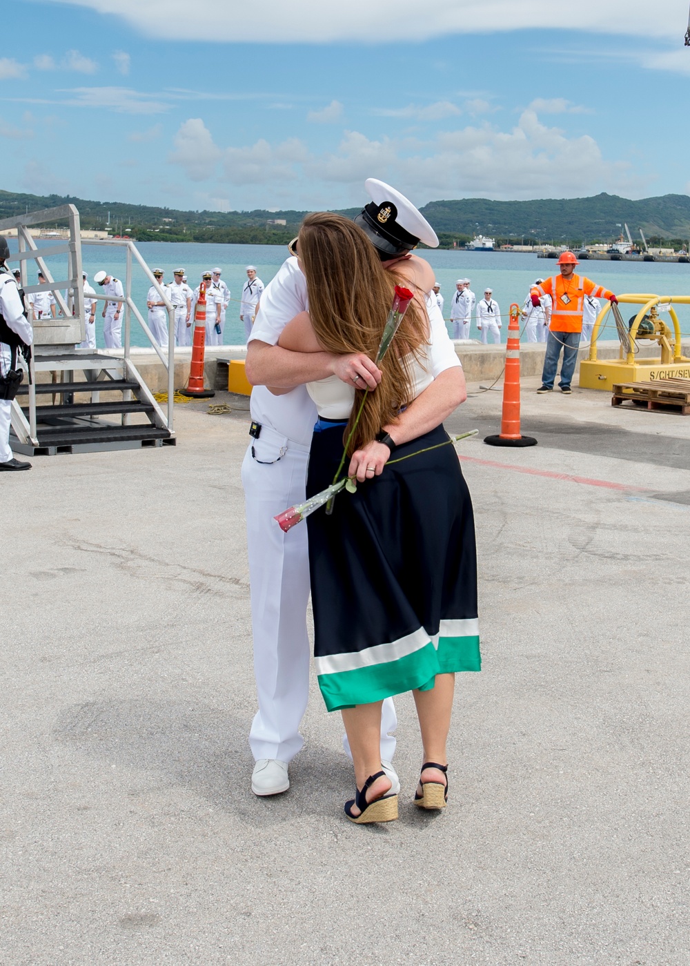 USS Oklahoma City Homecoming First Kiss and Hug