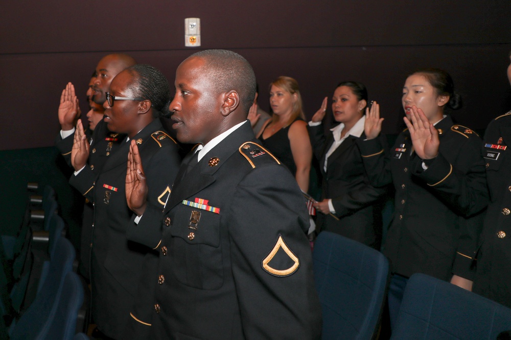 New Americans Swear In