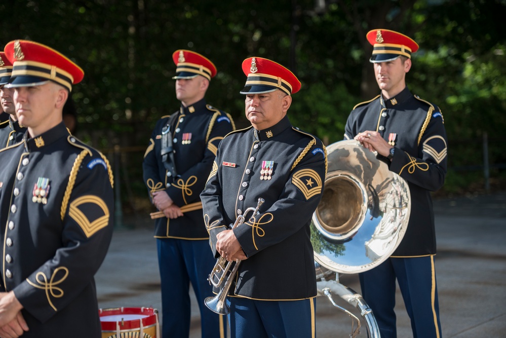 Gerald O'Keefe, Administrative Assistant to the Secretary of the Army, and Lt. Gen. Gary Cheek, Director of the Army Staff, Participate in Individual Army Full Honors Wreath-Layings at the Tomb of the Unknown Soldier