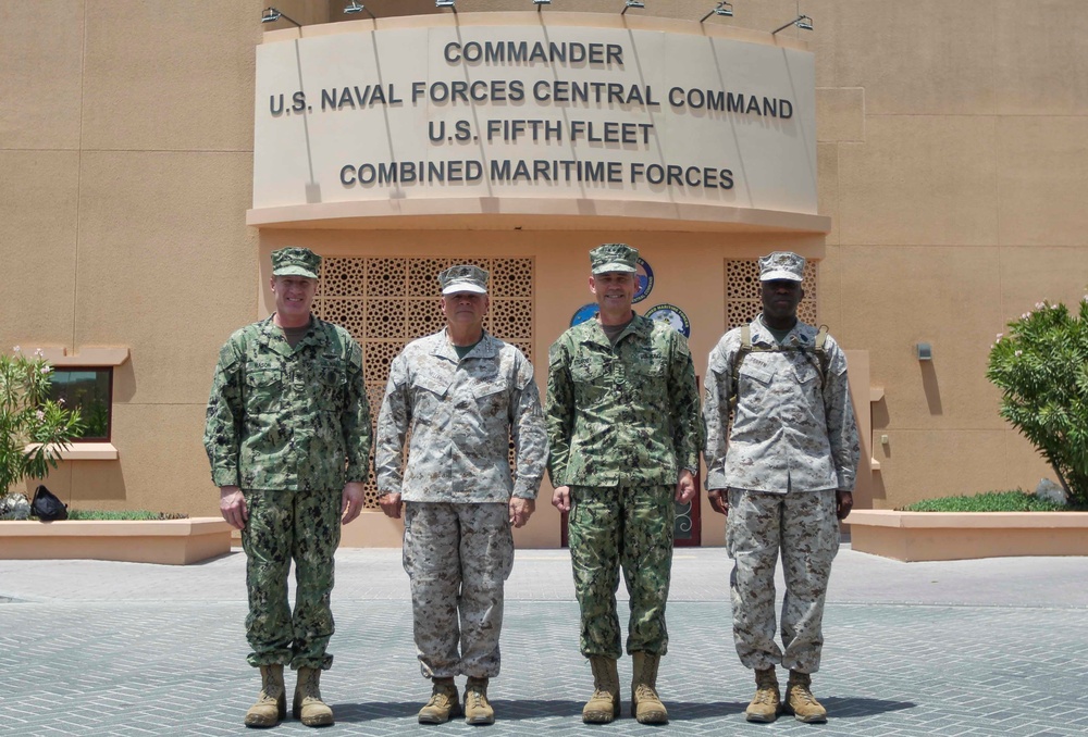 CMC Visits CENTCOM