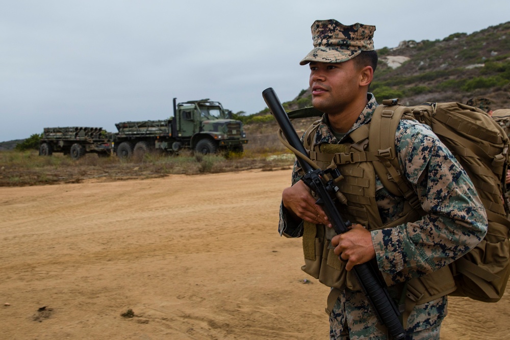 Out the rack, grab your pack: Marines with Headquarters &amp; Support Battalion conduct sustainment hike