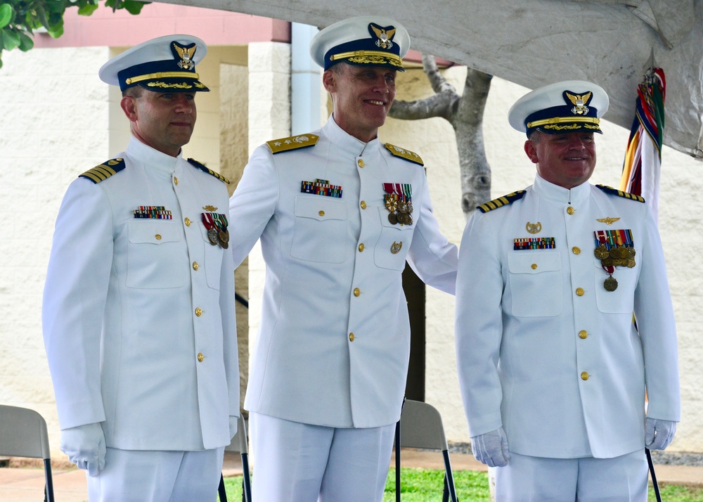 New captain at helm of Coast Guard Base Honolulu