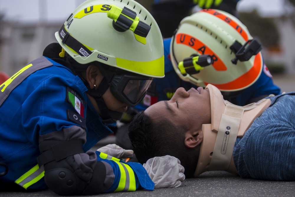 Mexican sailors demo HADR capabilities during RIMPAC