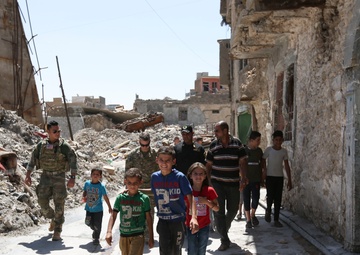 BG Caine Visits Mosul