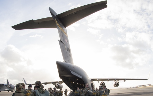 Special Operations Command Pacific and Multi-National SOF members conduct Airborne Training during RIMPAC 2018