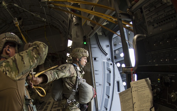 Special Operations Command Pacific and Multi-National SOF members conduct Airborne Training during RIMPAC 2018