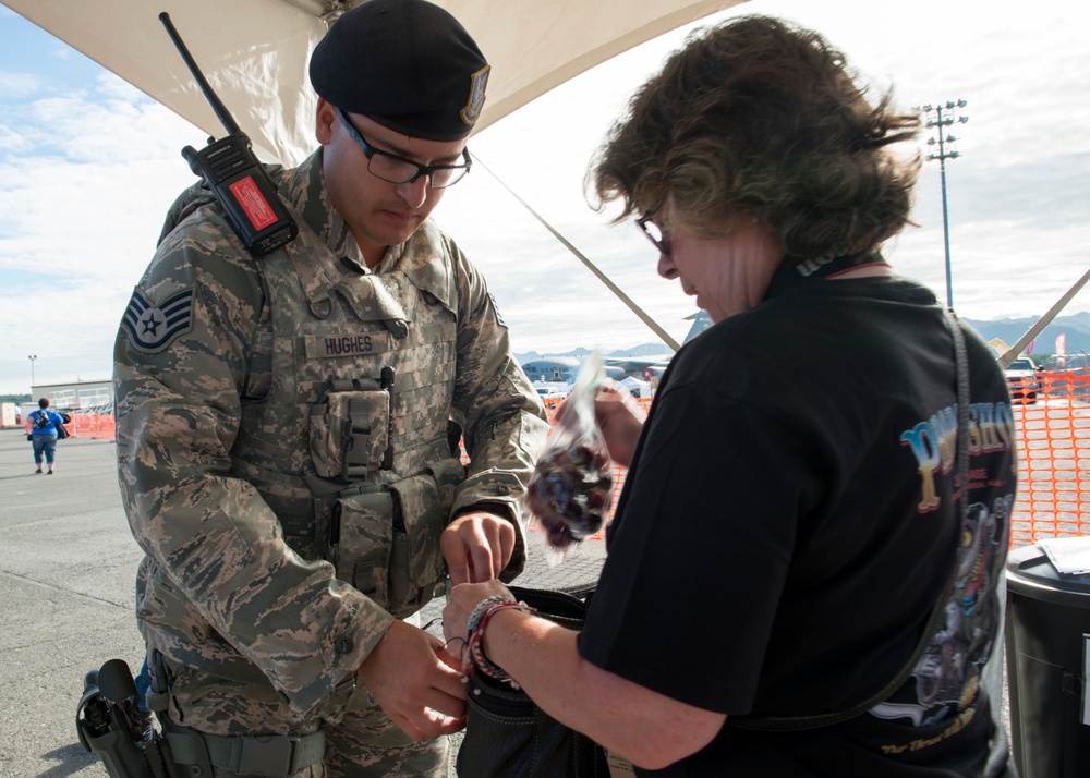 Arctic Thunder Open House 2018