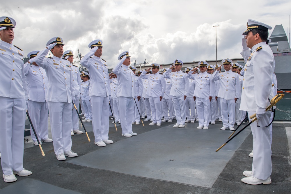 BAP Ferré (PM 211) Conducts Change of Command During Rim of the Pacific (RIMPAC) Exercise