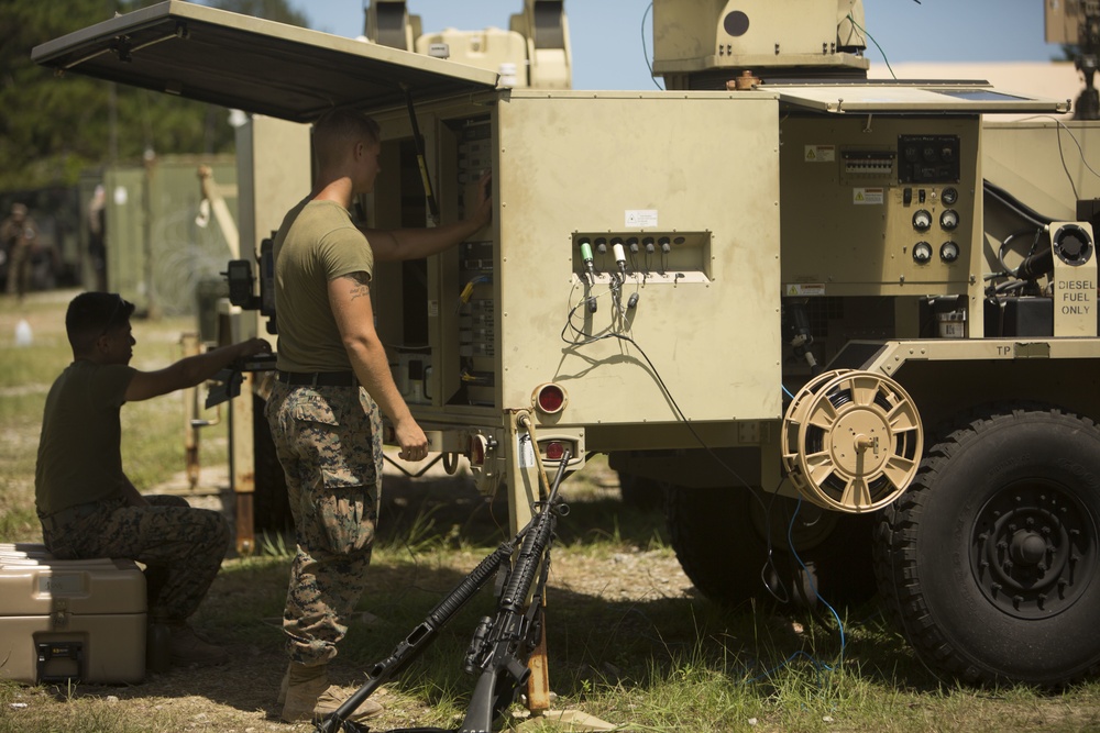 7th Communications Battalion quick response training