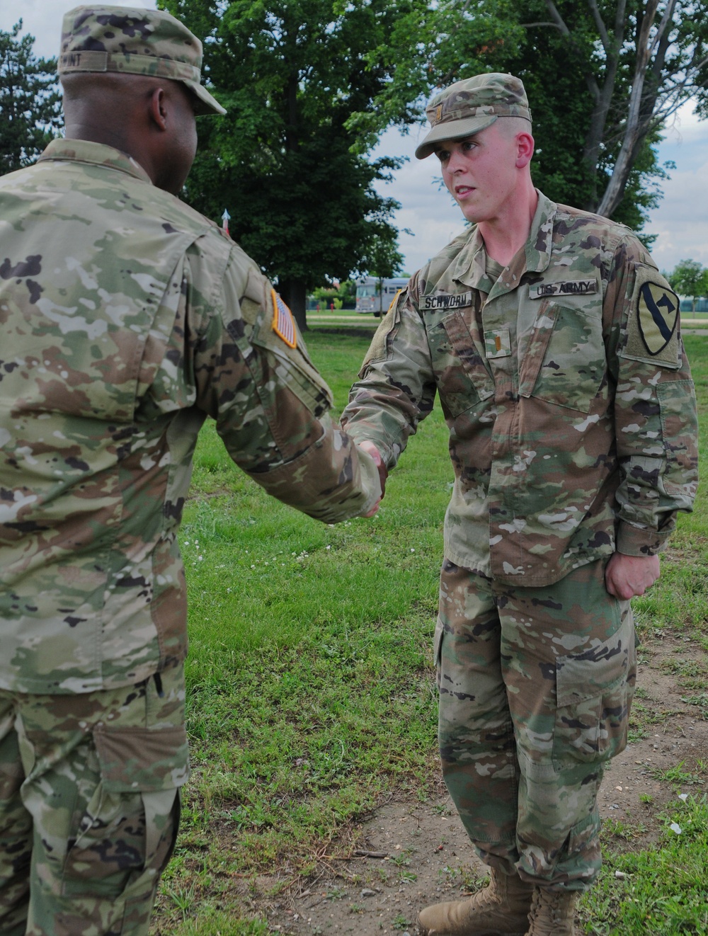 2-5 Cav Promotes Leader to First Lieutenant