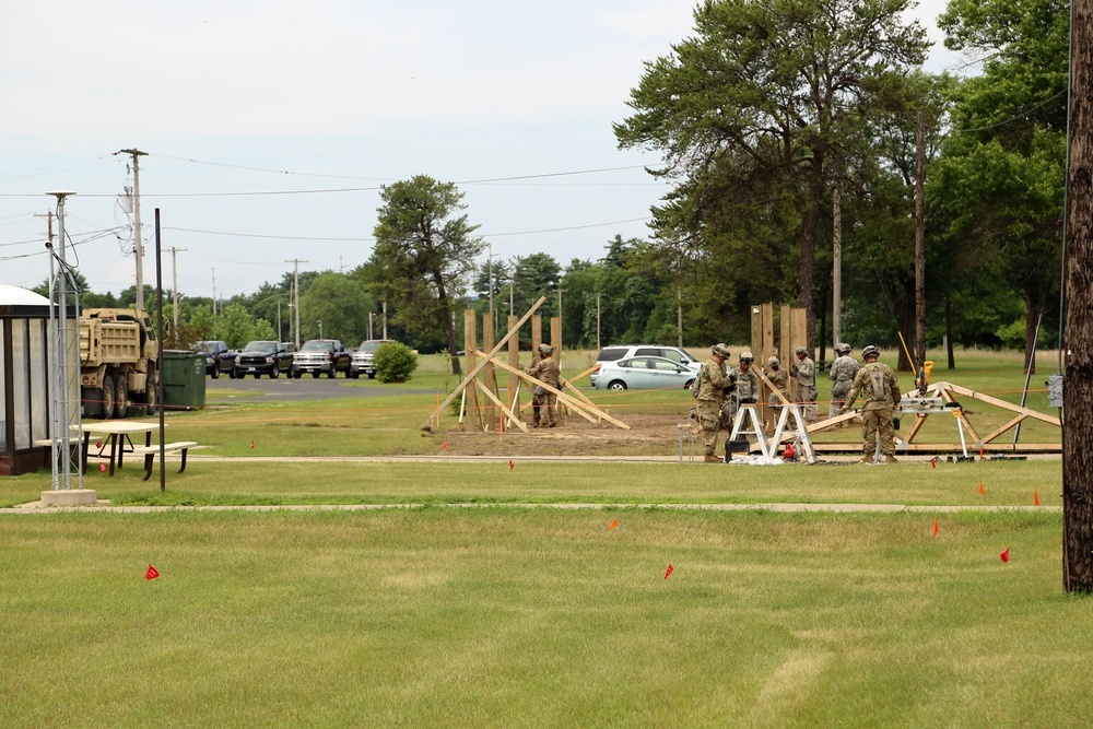 284th Engineers work on troop project during CSTX 86-18-04 at Fort McCoy