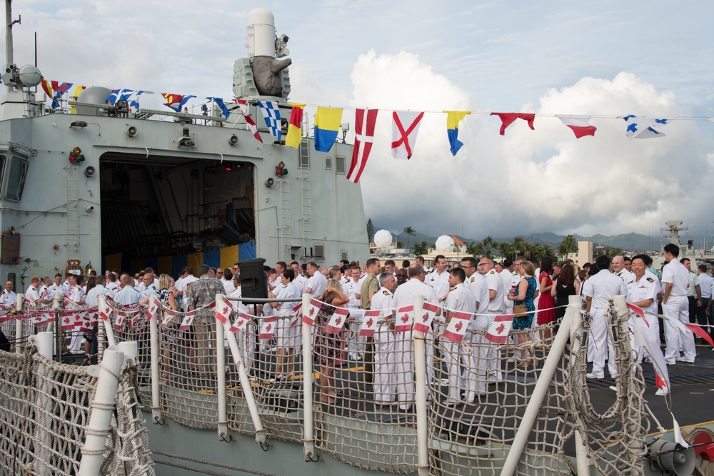 Canada Day reception in HMCS Vancouver and Ottawa in Pearl Harbor during RIMPAC 2018.
