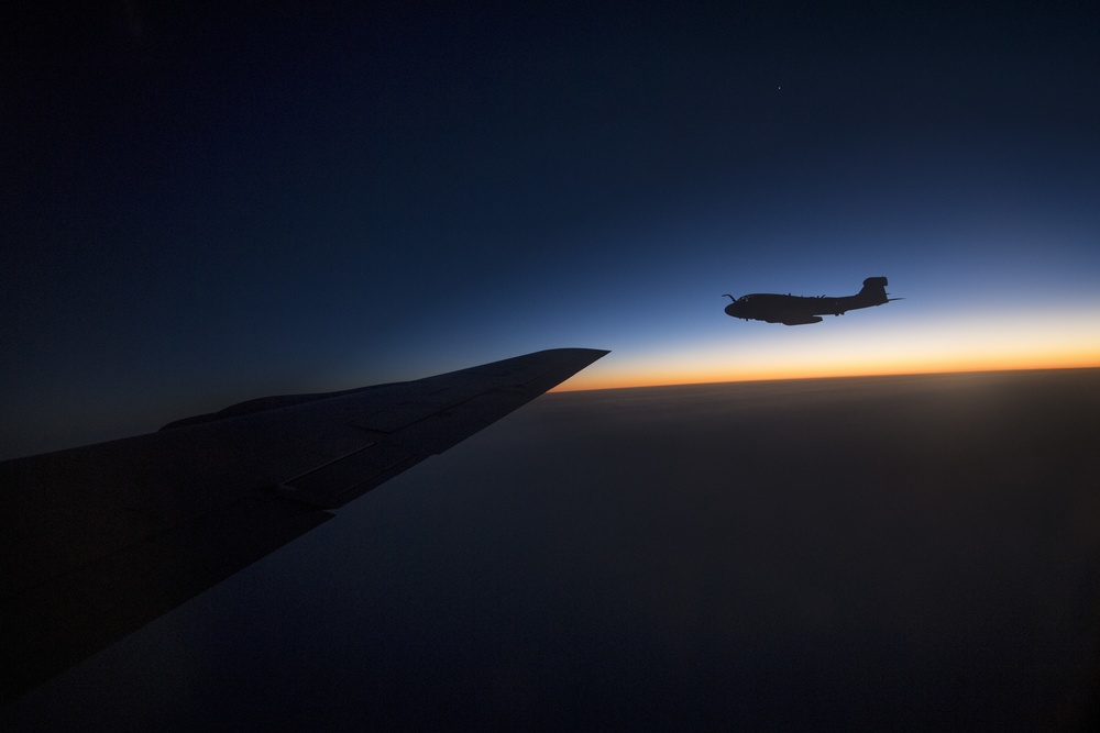 28th EARS refuels U.S. Marine Corps EA-6B Prowler