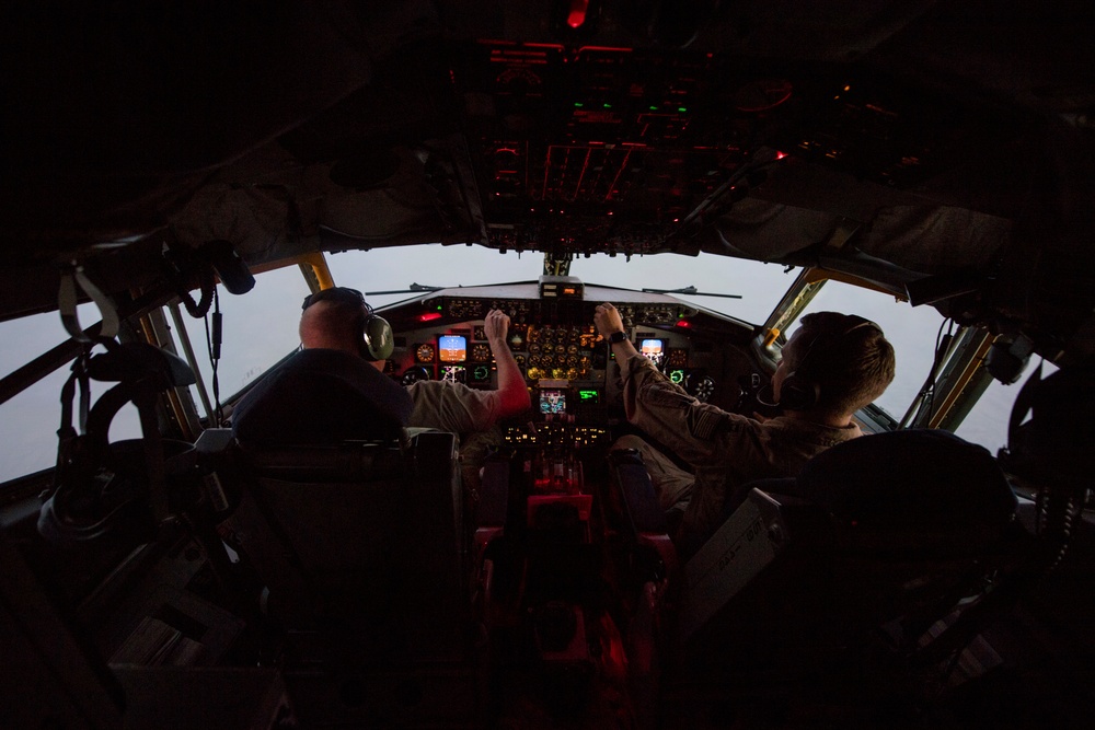 28th EARS refuels U.S. Marine Corps EA-6B Prowler