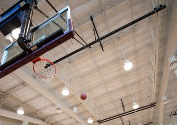 USS Preble plays USS Carl Vinson during RIMPAC 2018 Basketball Tournament Finals