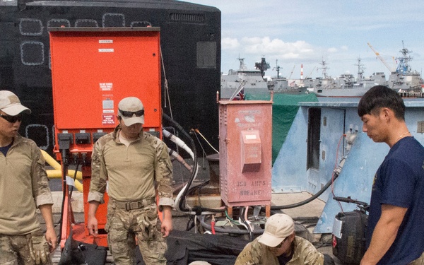 Multi-National SOF Teams Practice Small-boat Deployment during RIMPAC 2018