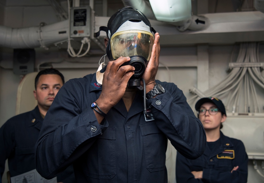 CBR training exercise held aboard USS Bonhomme Richard (LHD 6)