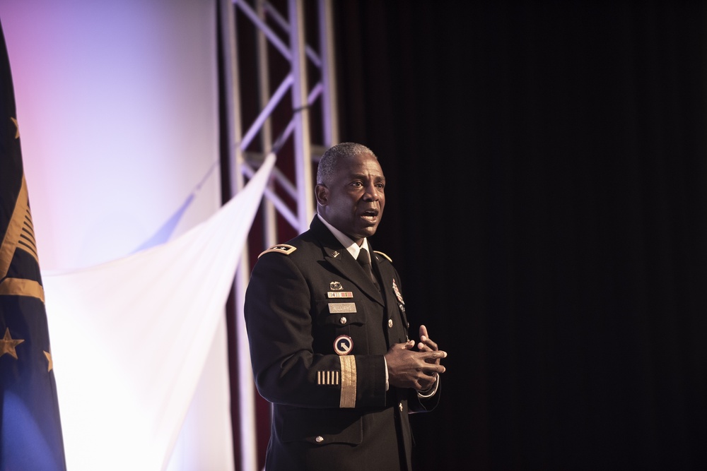 DLA Director delivers keynote at Supplier Conference