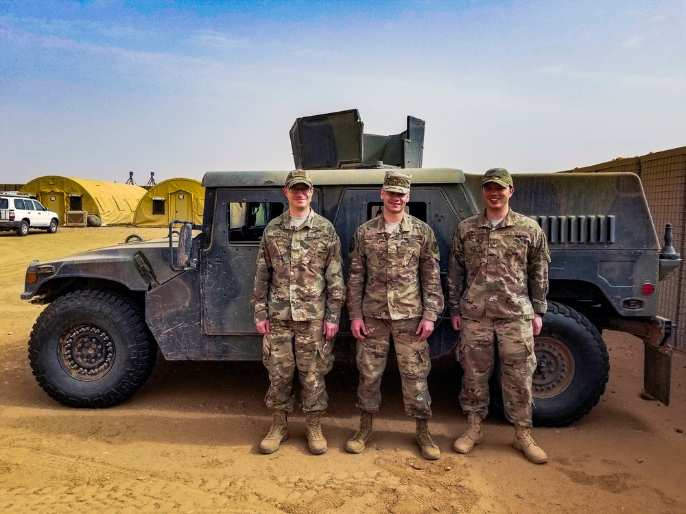 U.S. Air Force weather team preps for sand storms at Nigerien Air Base 201