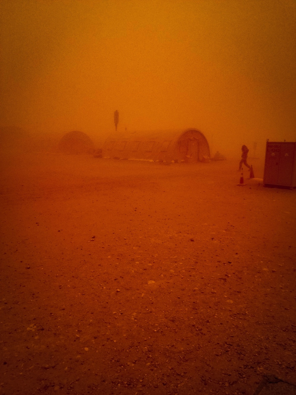 U.S. Air Force weather team preps for sand storms at Nigerien Air Base 201