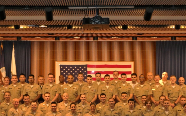 Newest IWC Officers Graduate IWTC Virginia Beach’s Modernized, Pilot Course