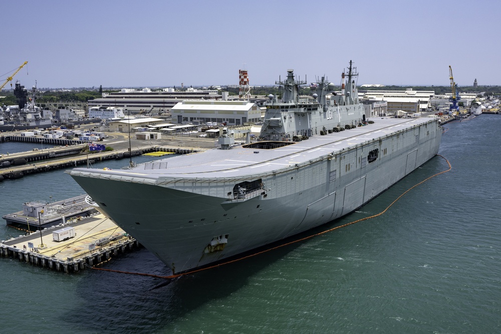 Royal Australian Navy landing helicopter dock ship HMAS Adelaide (L01) - RIMPAC 2018