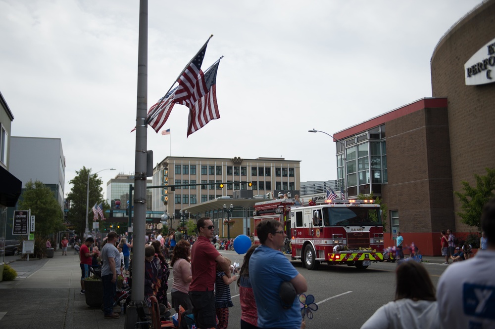 DVIDS Images Everett Fourth of July Parade [Image 2 of 9]