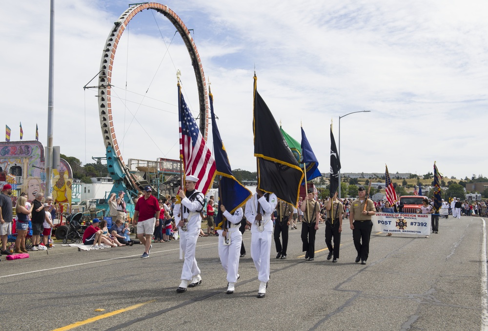 DVIDS Images Oak Harbor Fourth of July Parade [Image 2 of 5]