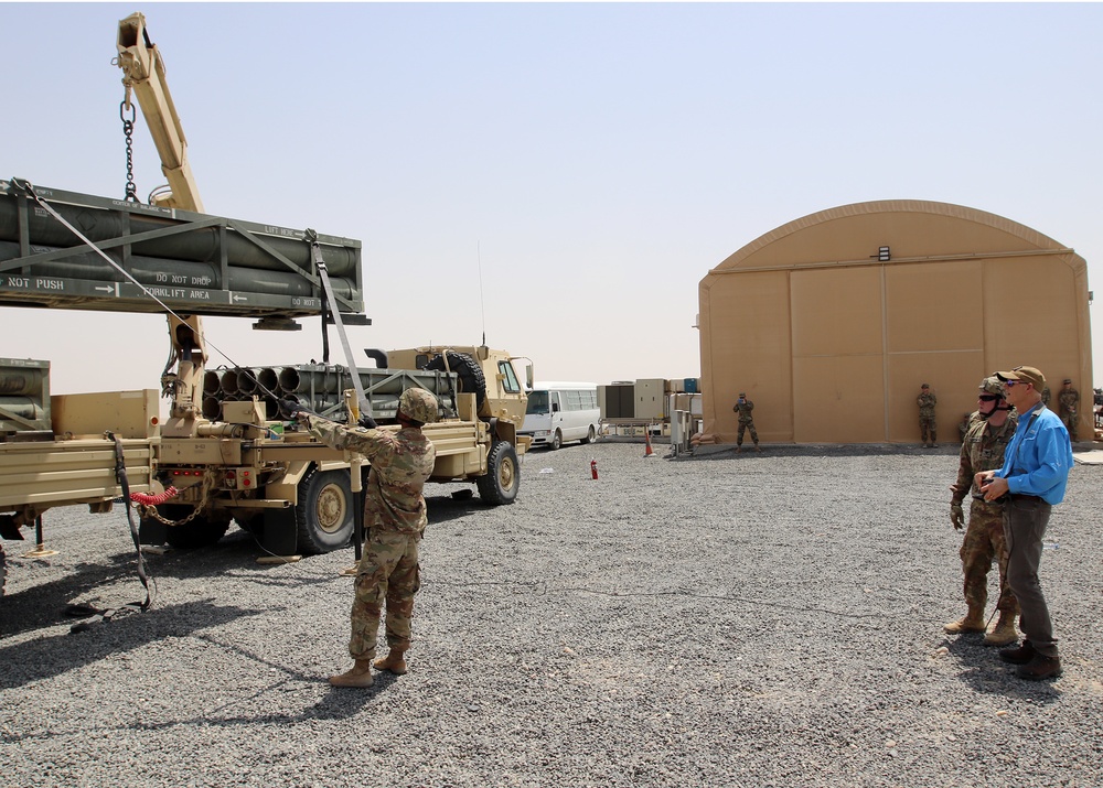 Florida Gov. Rick Scott visits National Guard field artillery soldiers in Kuwait