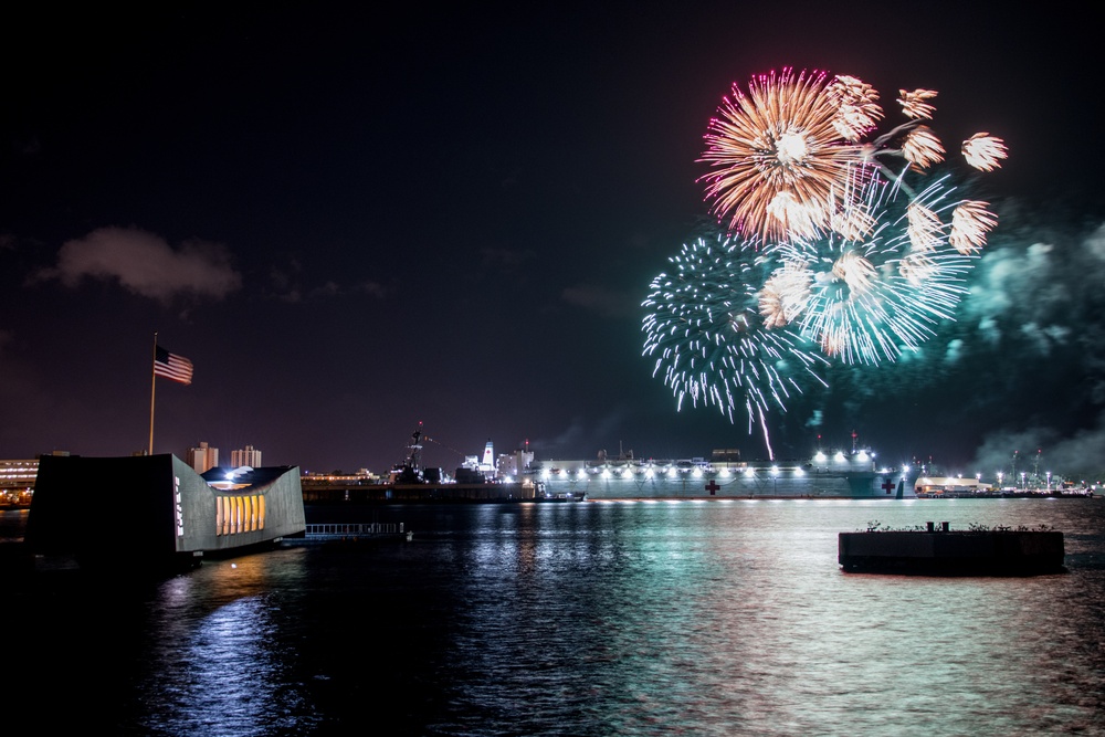 DVIDS Images Fourth of July Fireworks Display at JBPHH [Image 1 of 3]