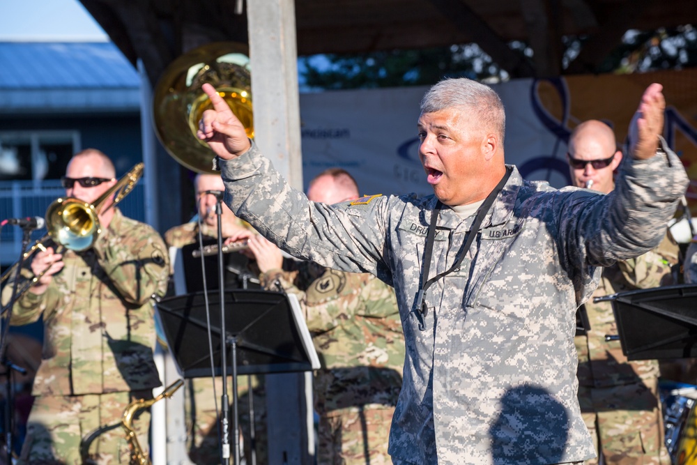 133rd Army Band receives large turnout in Gig Harbor