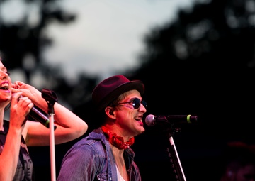 All about that Thompson Square
