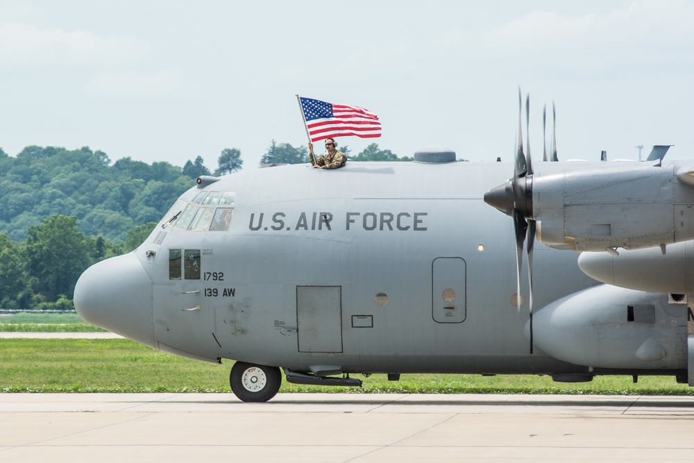 139th Airmen return home from deployment