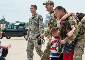 139th Airmen return home from deployment