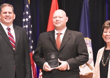 NSWC Dahlgren Division Biologist Receives 2017 Dr. Delores M. Etter Award