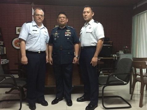 Maj Villanueva with Maj Gen Tanjuan AFP/J6