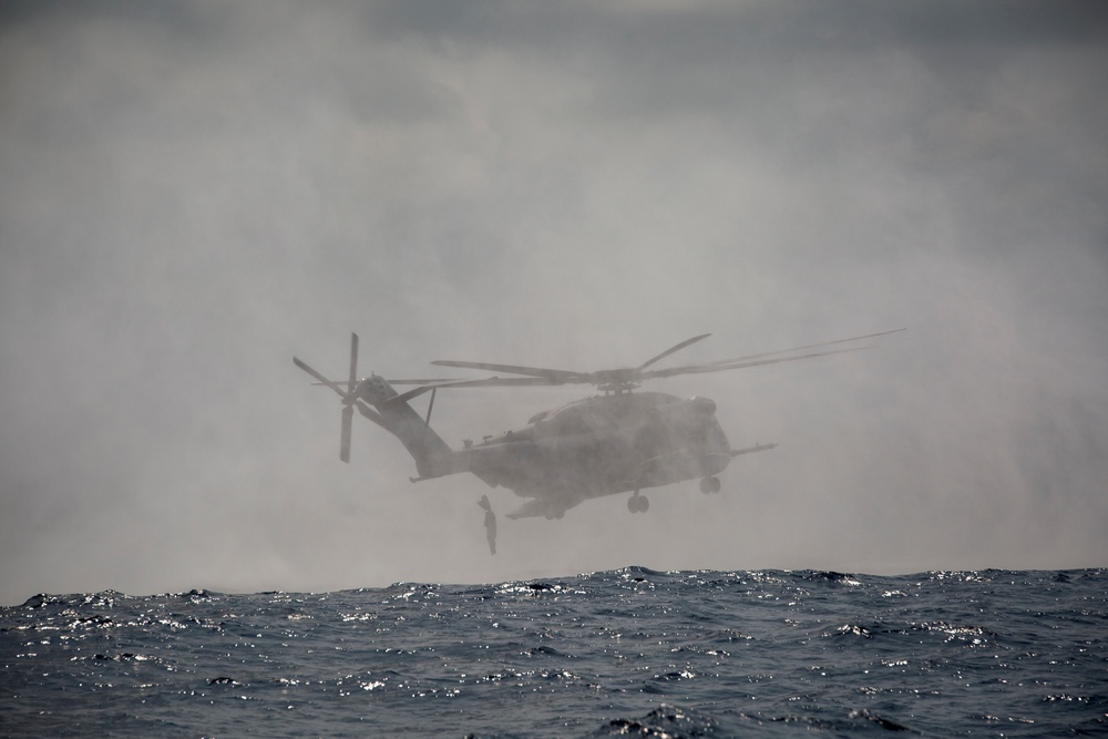 Australians Helocast during RIMPAC