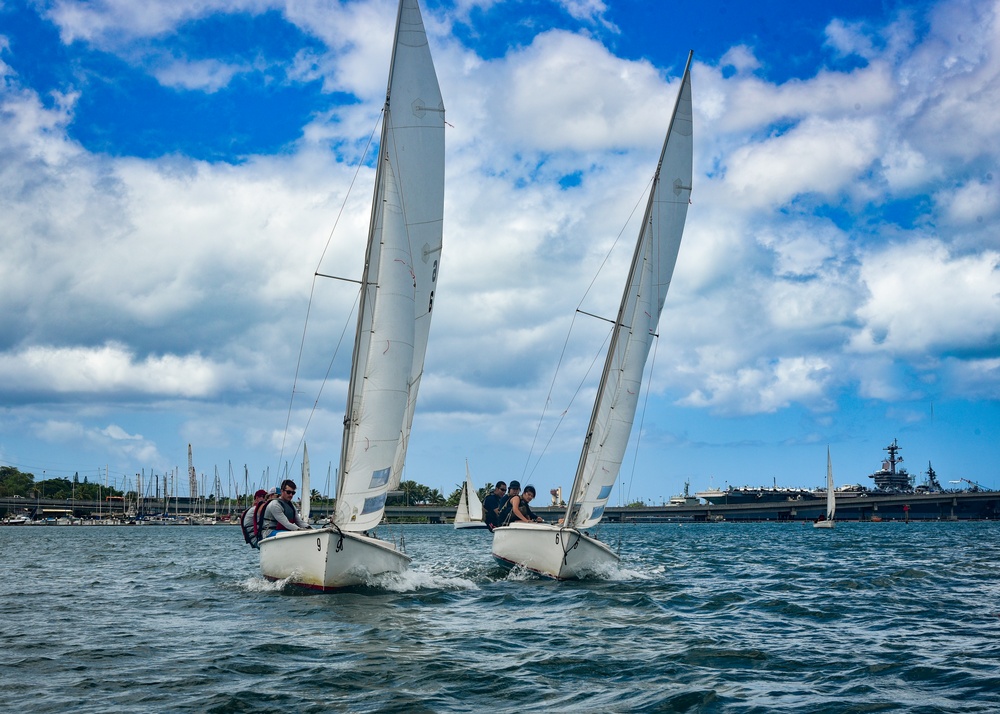 Service Members Sail in Rainbow Bay Marina Regatta