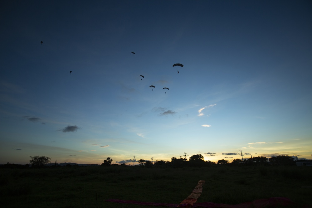 Force reconnaissance Marines conduct free fall operations