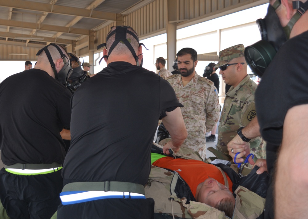 Task Force Spartan, Kuwait Land Forces soldiers continue chemical weapons response training