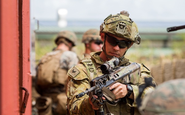 Royal Australian Army, U.S Marines train during RIMPAC 2018