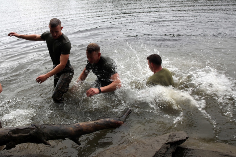 Run, jump, climb: Marines participate in Fourth of July Spartan Race