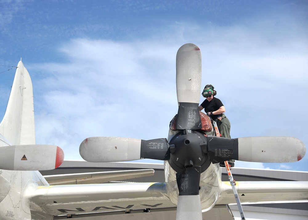 VP-46 Sailors Arrive for RIMPAC