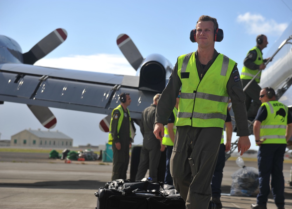 Royal New Zealand Air Force Servicemembers Arrive for RIMPAC