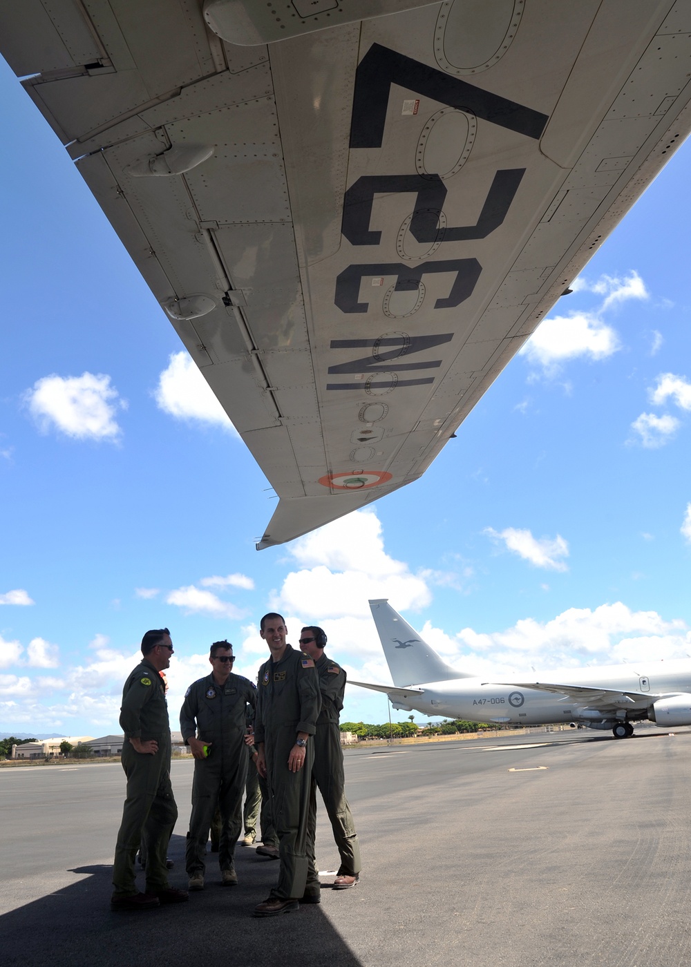 Servicemembers from the Indian Navy Arrive for RIMPAC