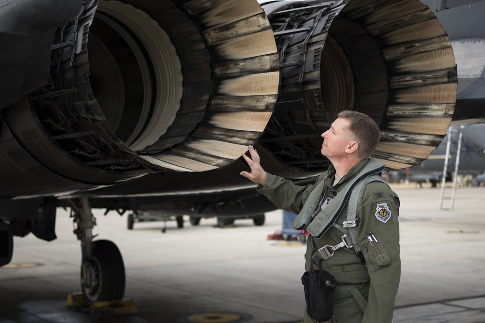 Col Pettus' Final Flight