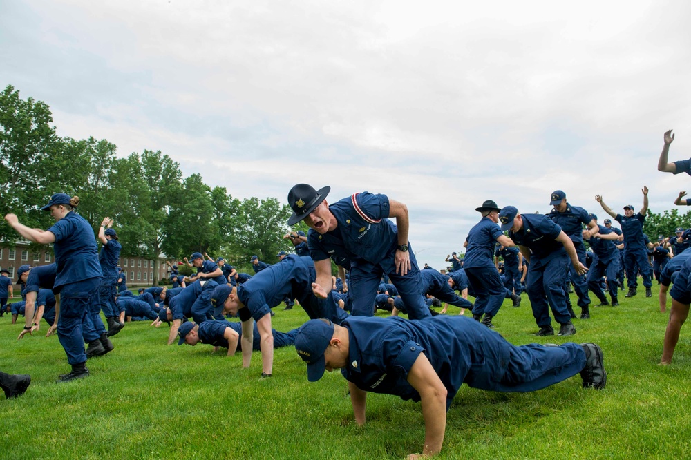 Class of 2020 participates in 100th Week